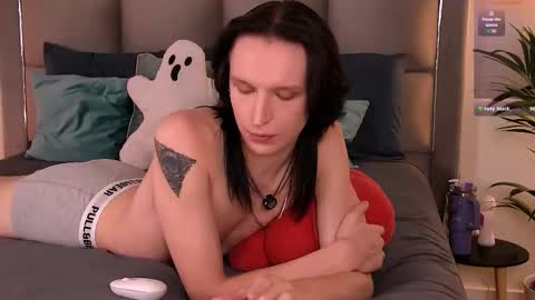 Matt Colton. Follow and rate me please it really important for me3 online show from October 2025 06:02:01 PM