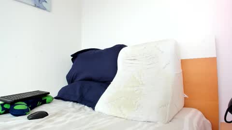 Snapshot of mattbauman94 chatting on December 2025 09:13:02 PM ig mattventure94 online show from December 2025 09:13:02 PM