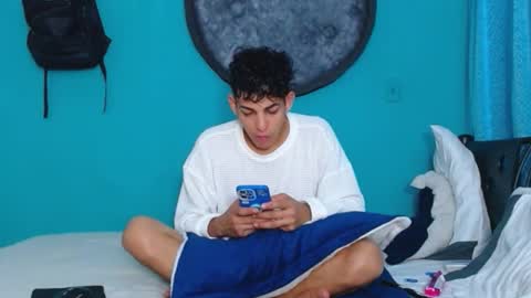 matthew_hawk19 online show from February 2025 04:58:01 AM