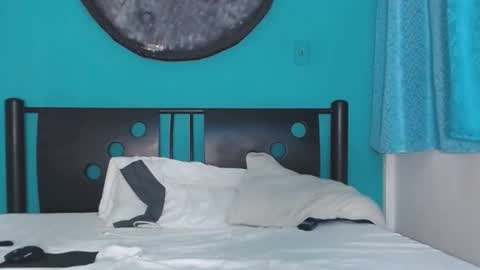 matthew_hawk19 online show from February 2025 05:47:01 AM