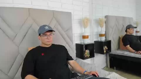 matthew online show from September 2025 02:18:01 PM