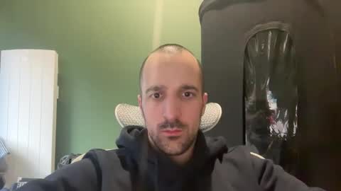 Snapshot of matthias24 chatting on February 2026 12:59:02 PM M online show from February 2026 12:59:02 PM