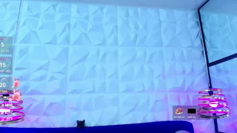 TATIANA  AND ROUS online show from February 2025 10:20:01 PM