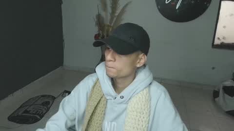 Snapshot of mattias_dantee chatting on January 2025 07:32:01 PM mattias online show from January 2025 07:32:01 PM