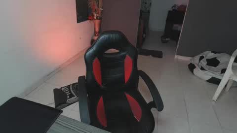 Snapshot of mattias_dantee chatting on February 2025 01:58:01 AM mattias online show from February 2025 01:58:01 AM