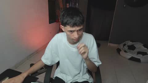 Snapshot of mattias_dantee chatting on February 2025 10:40:01 AM mattias online show from February 2025 10:40:01 AM