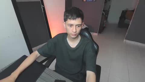 Snapshot of mattias_dantee chatting on February 2025 01:56:01 AM mattias online show from February 2025 01:56:01 AM