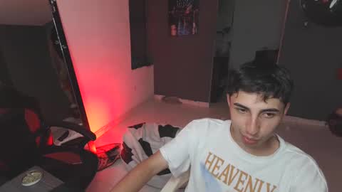 Snapshot of mattias_dantee chatting on February 2025 01:21:01 AM mattias online show from February 2025 01:21:01 AM