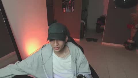 Snapshot of mattias_dantee chatting on February 2025 10:47:02 PM mattias online show from February 2025 10:47:02 PM