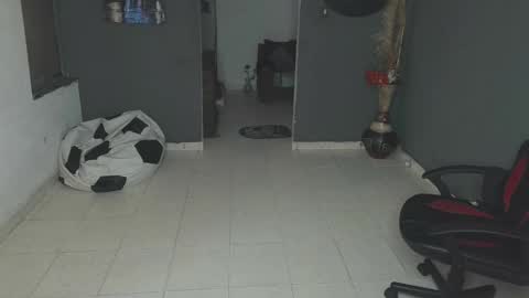 Snapshot of mattias_dantee chatting on February 2025 03:58:02 PM mattias online show from February 2025 03:58:02 PM