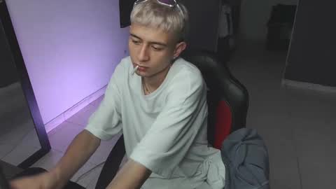 Snapshot of mattias_dantee chatting on February 2025 01:35:01 AM mattias online show from February 2025 01:35:01 AM