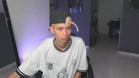 Snapshot of mattias_dantee chatting on March 2025 07:17:02 PM mattias online show from March 2025 07:17:02 PM