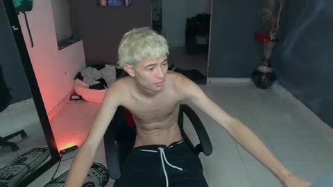 Snapshot of mattias_dantee chatting on March 2025 06:23:01 PM mattias online show from March 2025 06:23:01 PM