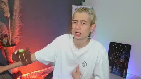 Snapshot of mattias_dantee chatting on October 2025 03:14:02 AM mattias online show from October 2025 03:14:02 AM