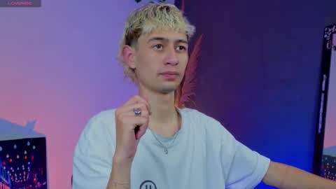 Snapshot of mattias_dantee chatting on December 2025 05:46:01 AM mattias online show from December 2025 05:46:01 AM