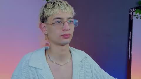 Snapshot of mattias_dantee chatting on December 2025 04:11:02 AM mattias online show from December 2025 04:11:02 AM