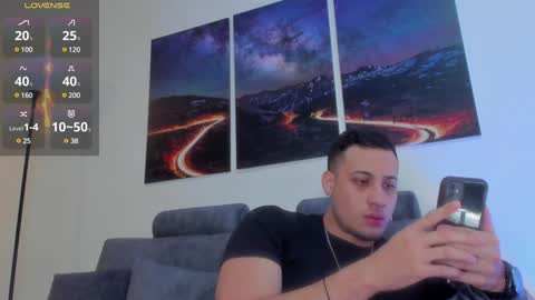 Snapshot of mattsaill_ chatting on January 2025 04:00:01 PM mattsaill_ online show from January 2025 04:00:01 PM