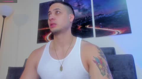 Snapshot of mattsaill_ chatting on January 2025 01:26:01 PM mattsaill_ online show from January 2025 01:26:01 PM