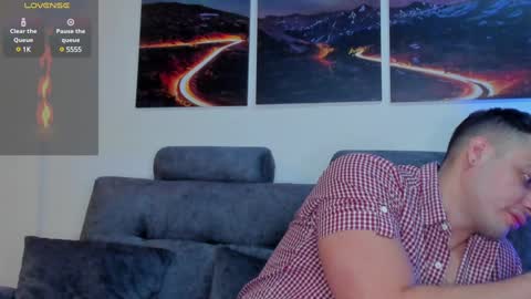 Snapshot of mattsaill_ chatting on January 2025 12:03:01 AM mattsaill_ online show from January 2025 12:03:01 AM