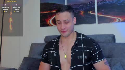 Snapshot of mattsaill_ chatting on January 2025 11:56:01 PM mattsaill_ online show from January 2025 11:56:01 PM