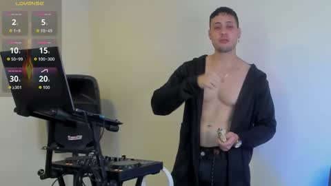 Snapshot of mattsaill_ chatting on September 2025 02:00:02 AM mattsaill_ online show from September 2025 02:00:02 AM