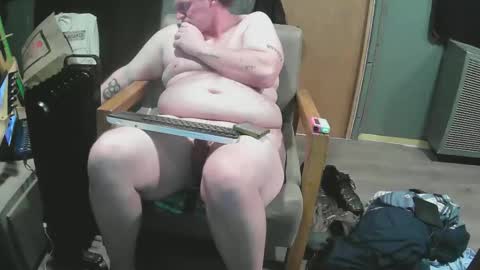 mattskiba89 online show from October 2025 08:00:02 AM