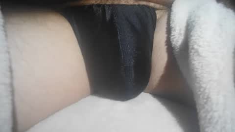 Snapshot of mattty13 chatting on December 2025 04:24:02 PM Hairy Bud online show from December 2025 04:24:02 PM