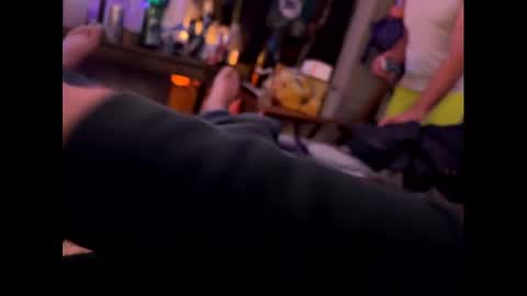 Snapshot of mattyrazz chatting on October 2025 08:45:02 AM NiceBigJuicyHead online show from October 2025 08:45:02 AM