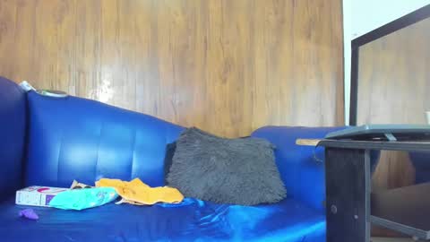 Lucy online show from February 2025 03:37:02 PM