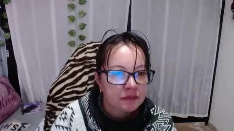 Sonia online show from February 2025 12:28:01 PM