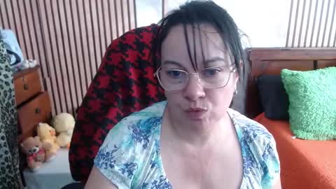 Sonia online show from October 2025 09:45:02 PM