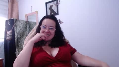 Sonia online show from October 2025 10:23:02 PM