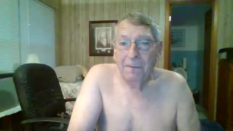 Snapshot of maturecouple1954 chatting on January 2025 12:26:01 PM SXECPL55 at G mail Dot Com online show from January 2025 12:26:01 PM