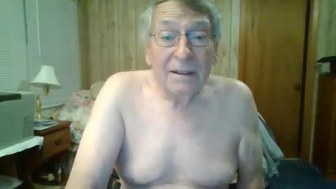 Snapshot of maturecouple1954 chatting on February 2025 12:01:02 PM SXECPL55 at G mail Dot Com online show from February 2025 12:01:02 PM