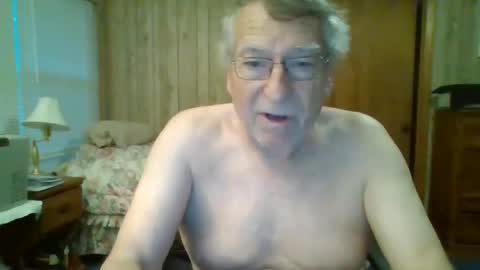 Snapshot of maturecouple1954 chatting on February 2025 12:16:02 PM SXECPL55 at G mail Dot Com online show from February 2025 12:16:02 PM