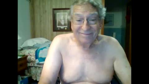 Snapshot of maturecouple1954 chatting on September 2025 10:15:02 AM SXECPL55 at G mail Dot Com online show from September 2025 10:15:02 AM