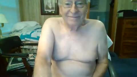 Snapshot of maturecouple1954 chatting on November 2025 12:07:01 PM SXECPL55 at G mail Dot Com online show from November 2025 12:07:01 PM