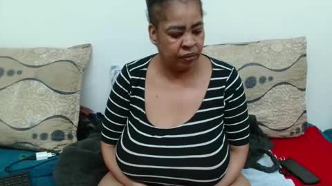 QUEEN online show from May 2026 09:32:02 PM