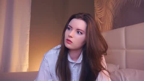 Lily online show from January 2025 07:18:01 PM