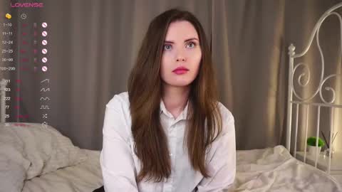 Lily online show from February 2025 11:02:02 PM