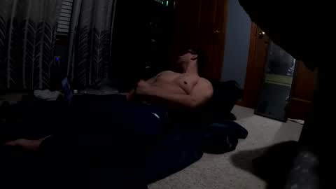 Snapshot of mauricescott chatting on December 2025 07:50:02 AM mauricescott online show from December 2025 07:50:02 AM