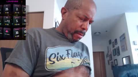 Snapshot of mauricewilson86 chatting on December 2025 03:50:02 PM mauricewilson86 online show from December 2025 03:50:02 PM