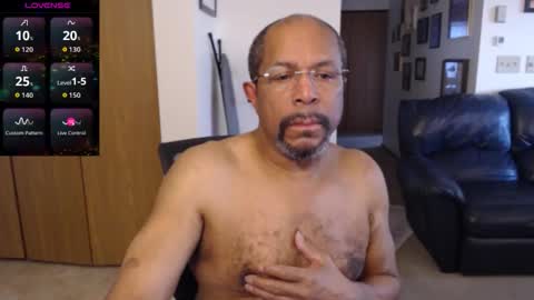 Snapshot of mauricewilson86 chatting on February 2026 10:50:01 PM mauricewilson86 online show from February 2026 10:50:01 PM