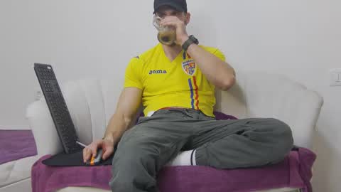 mauro_real_man online show from March 2026 06:58:01 PM