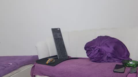 mauro_real_man online show from March 2026 07:09:01 PM