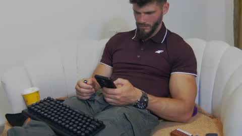 Snapshot of mauro_real_man chatting on May 2026 07:26:02 PM mauro_real_man online show from May 2026 07:26:02 PM