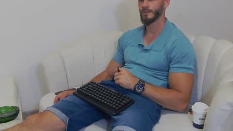 Snapshot of mauro_real_man chatting on June 2026 06:23:01 PM mauro_real_man online show from June 2026 06:23:01 PM