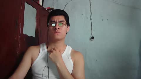 Mauro online show from December 2024 06:52:02 PM