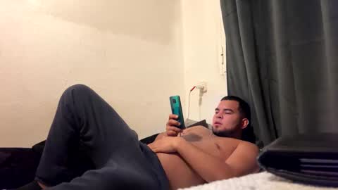 Snapshot of mauroo2025 chatting on January 2025 10:22:01 PM mauroo2025 online show from January 2025 10:22:01 PM