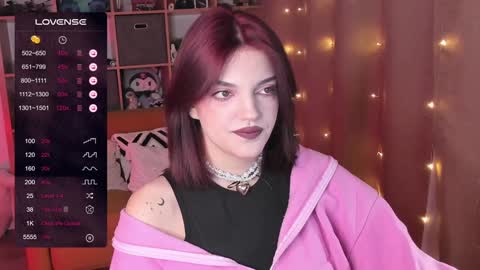 Mavis online show from December 2024 09:52:01 PM